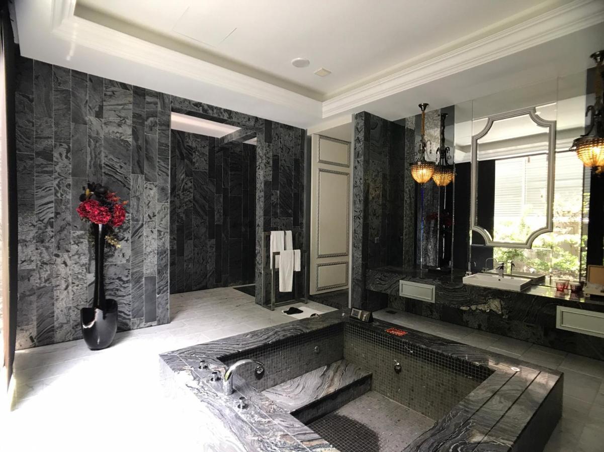 冠月精品旅館-Puli Ease Hotel Exterior foto