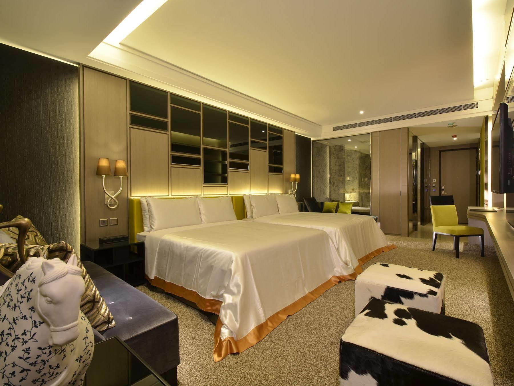 冠月精品旅館-Puli Ease Hotel Exterior foto