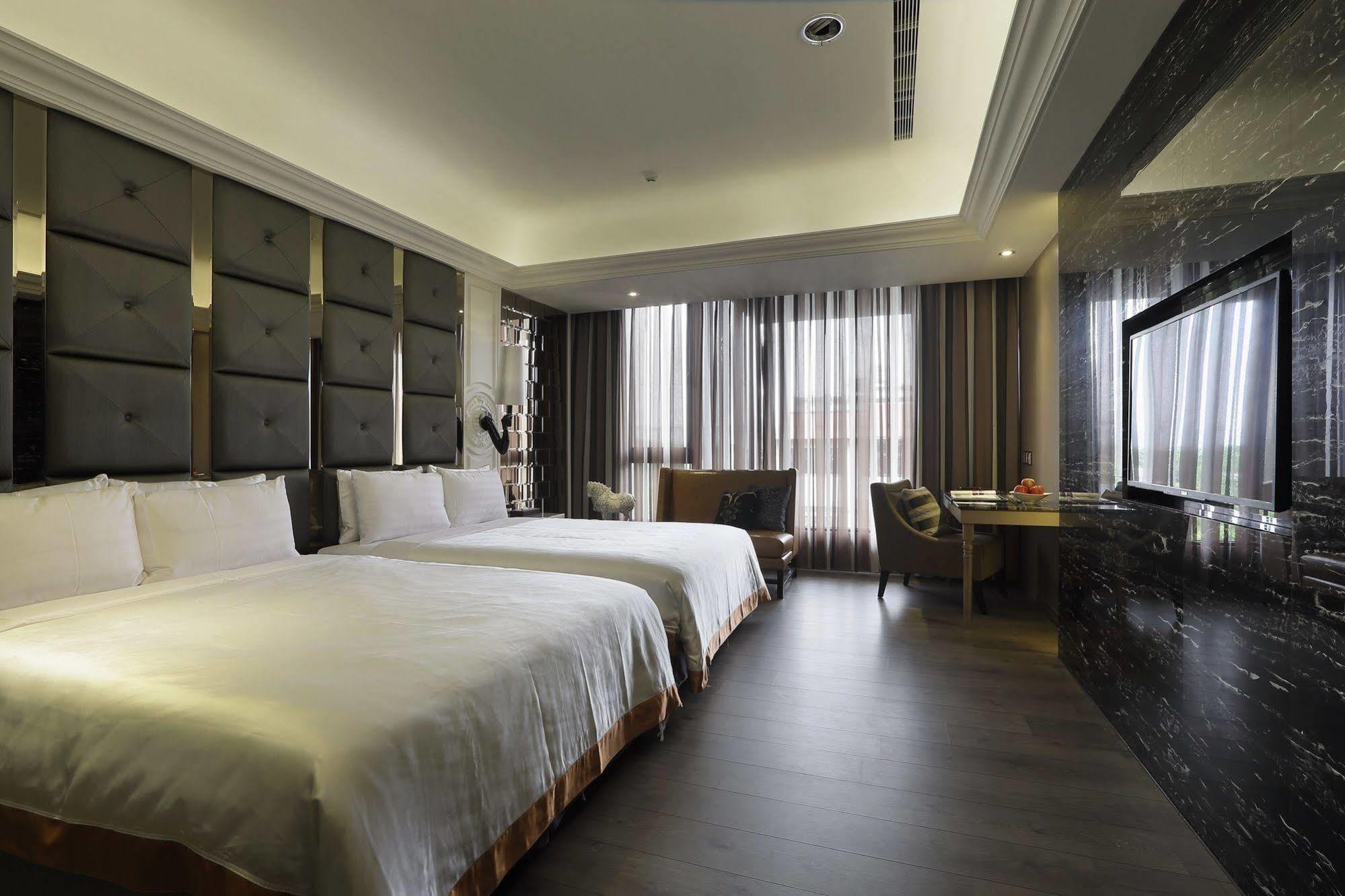 冠月精品旅館-Puli Ease Hotel Exterior foto
